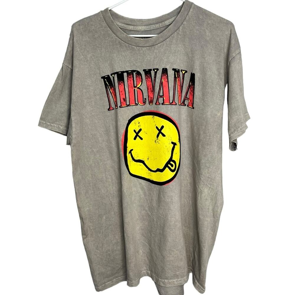 NIRVANA Smiley Face 90s Style Grunge Official Band Shirt‎ Unisex Size Large